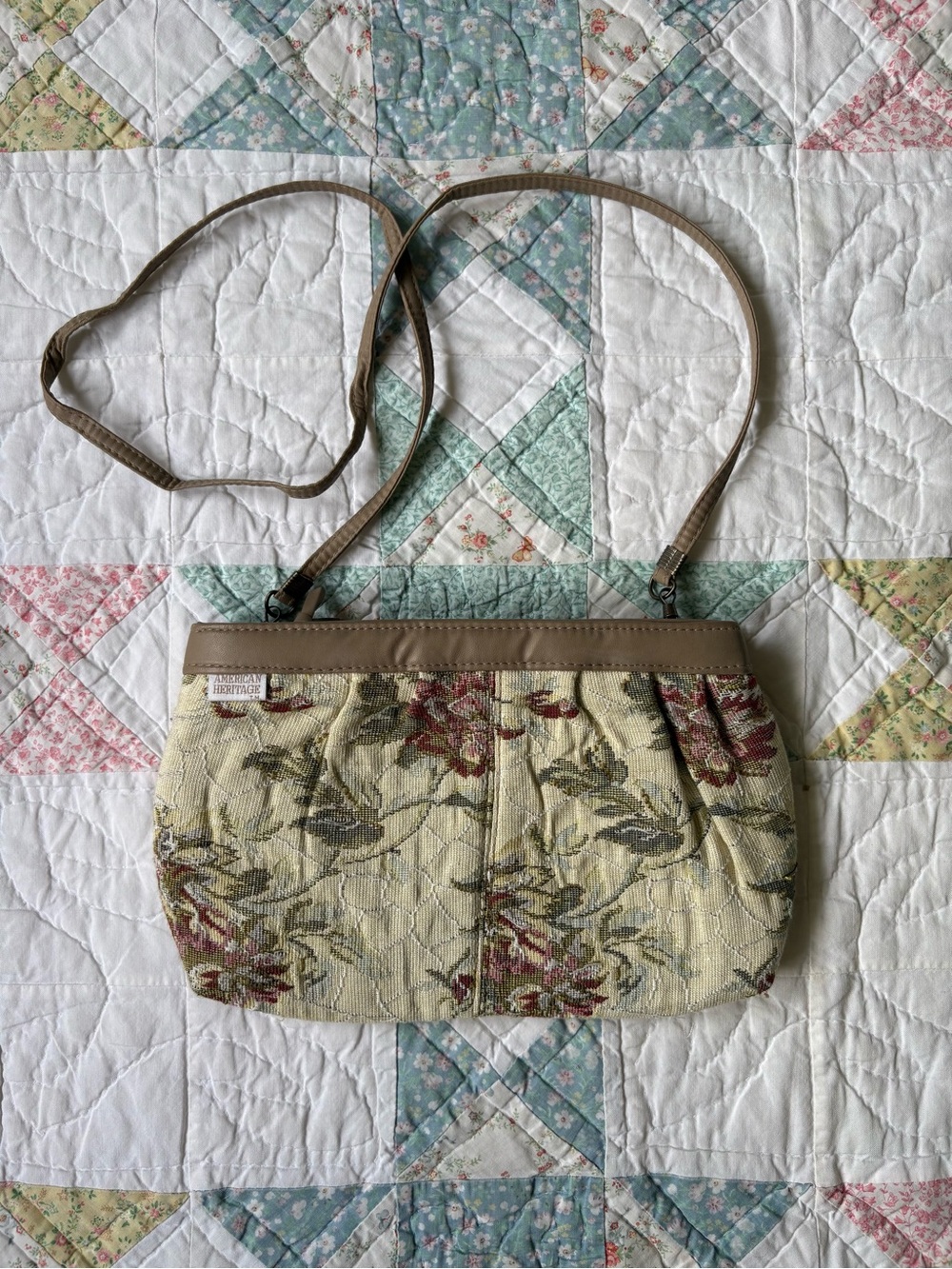 Vintage 90s Floral Tapestry Crossbody Bag Purse Cottagecore Grunge Farmhouse